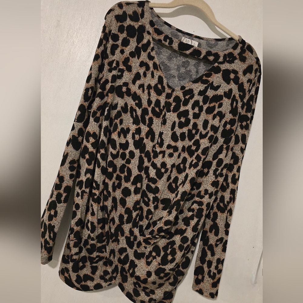 Maurices Leopard Print Women's Top